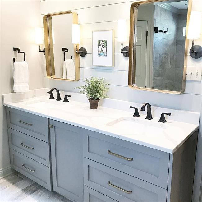 Double Vanity Designs in the Parents' Bathroom at VITA CABIN - Vita ...